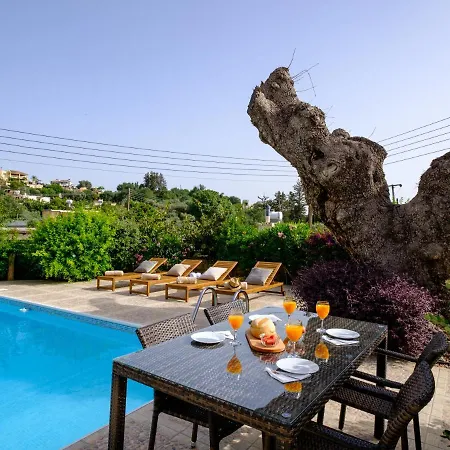 Almond Grove Luxury Wprivate Pool Simou