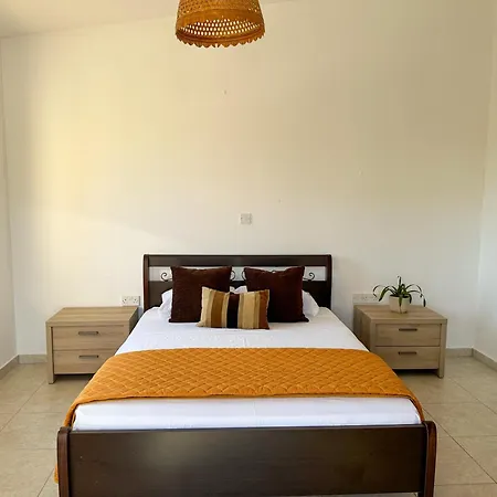 Almond Grove Luxury Wprivate Pool Villa